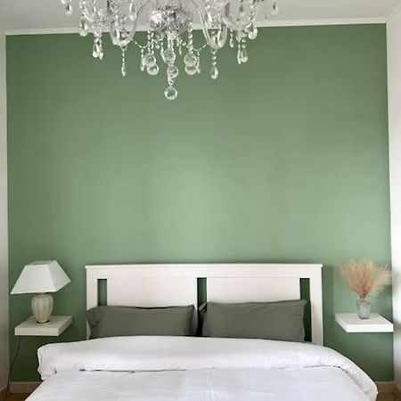 Casa Vacanza Elislor Apartments Fiumicino Eksteriør bilde