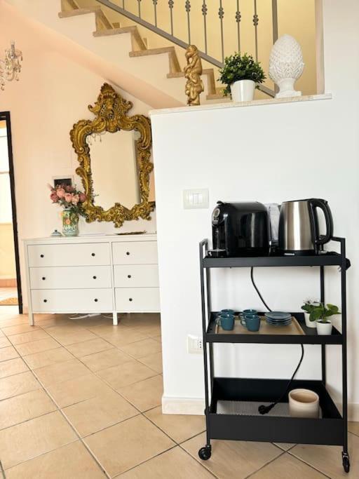Casa Vacanza Elislor Apartments Fiumicino Eksteriør bilde